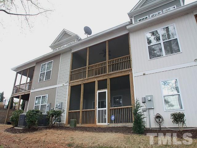 1319 Silver Beach Way Raleigh, NC 27606 - Photo 14 of 18