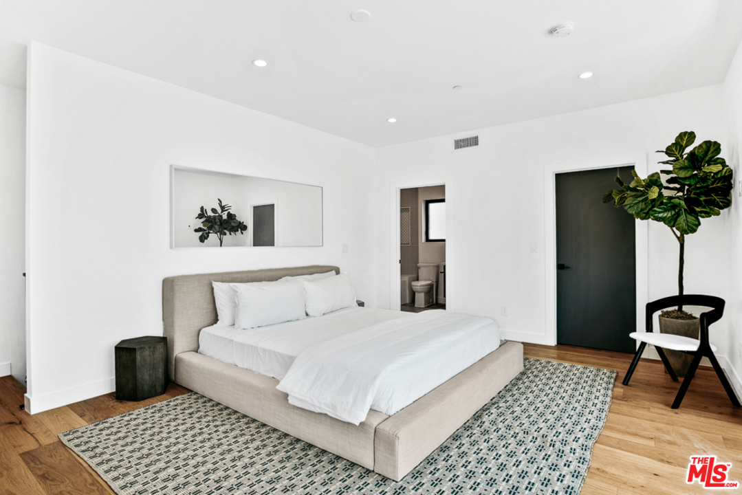 6115 Monterey Road Los Angeles, CA 90042 - Photo 14 of 19