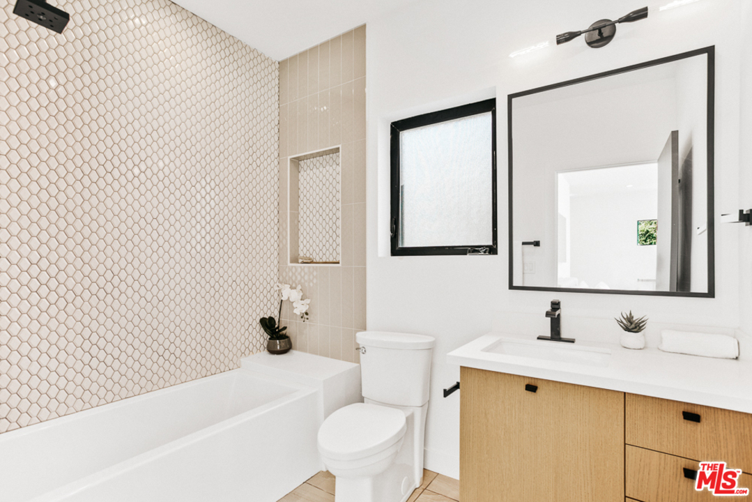 6115 Monterey Road Los Angeles, CA 90042 - Photo 15 of 19