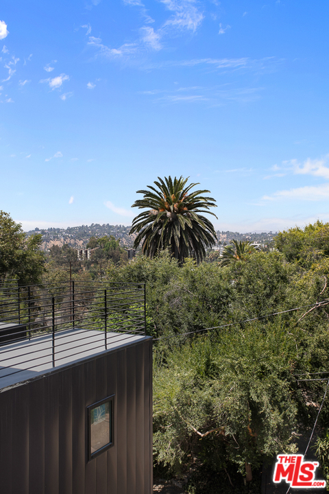 6115 Monterey Road Los Angeles, CA 90042 - Photo 18 of 19