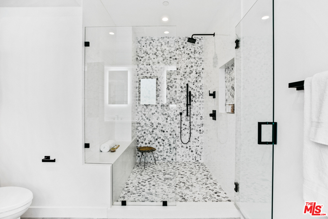 6115 Monterey Road Los Angeles, CA 90042 - Photo 9 of 19