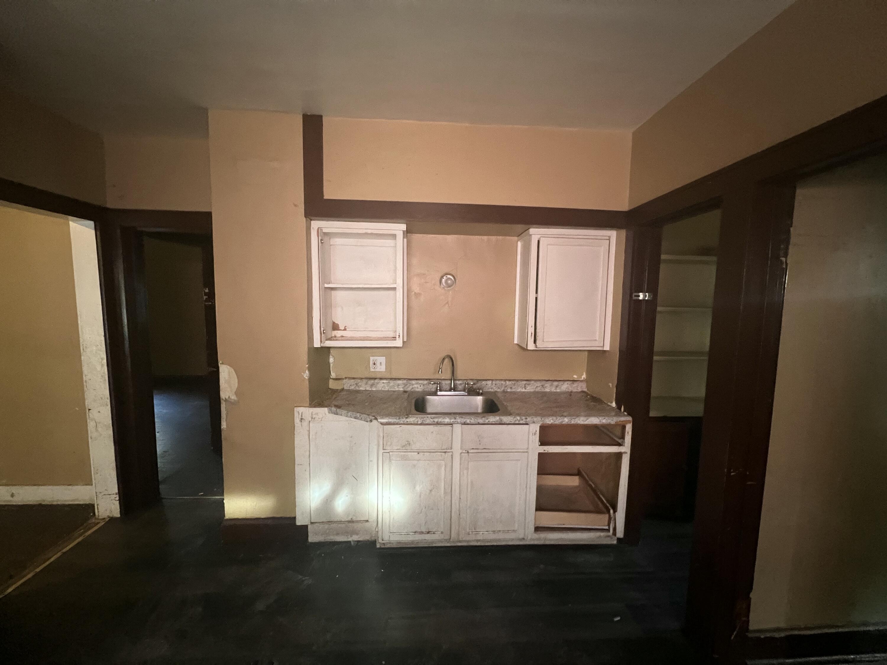 3052 North 40th Street Milwaukee, WI 53210 - Photo 6 of 17 IMG_1498