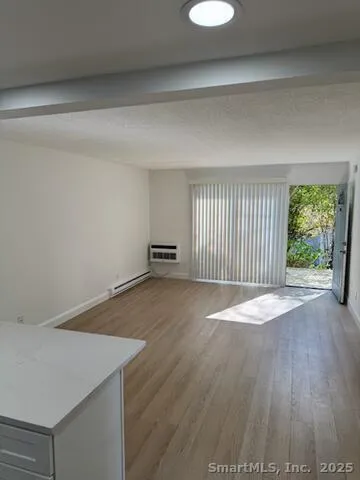 $2,076 | 38 A Putnam Green, Unit H, Greenwich, CT 06830