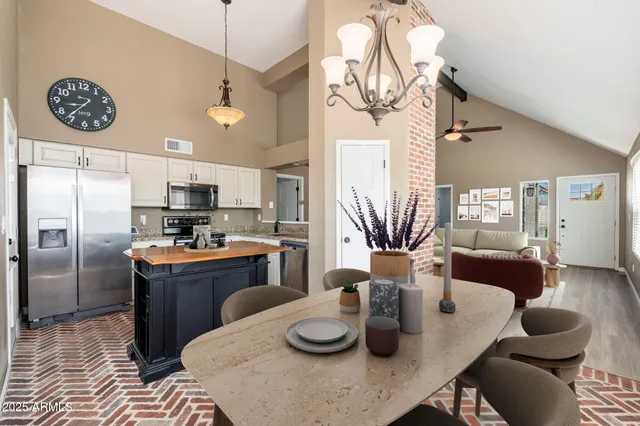 $427,800 | 20818 North 21st Drive, Phoenix, AZ 85027