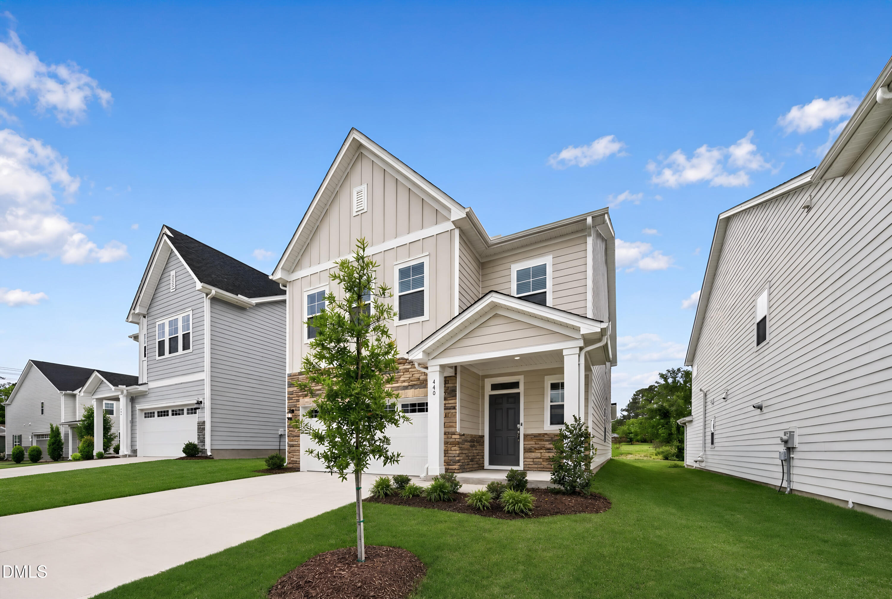 440 Cedar Barn Lane Garner, NC 27529 - Photo 2 of 41 SUN_GoldenTrace_Pic_Nelson-20