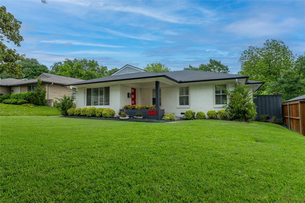 864 Peavy Road Dallas, TX 75218 - Photo 2 of 21