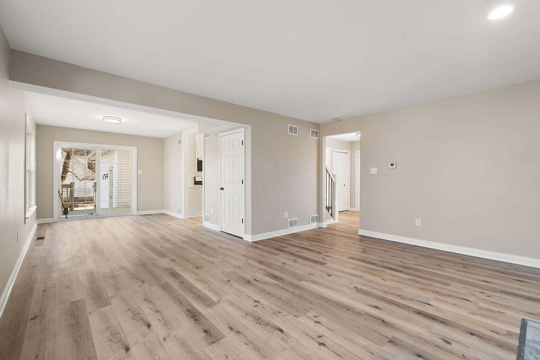 314 Hoffman Court Crown Point, IN 46307 - Photo 13 of 42 2048x1365