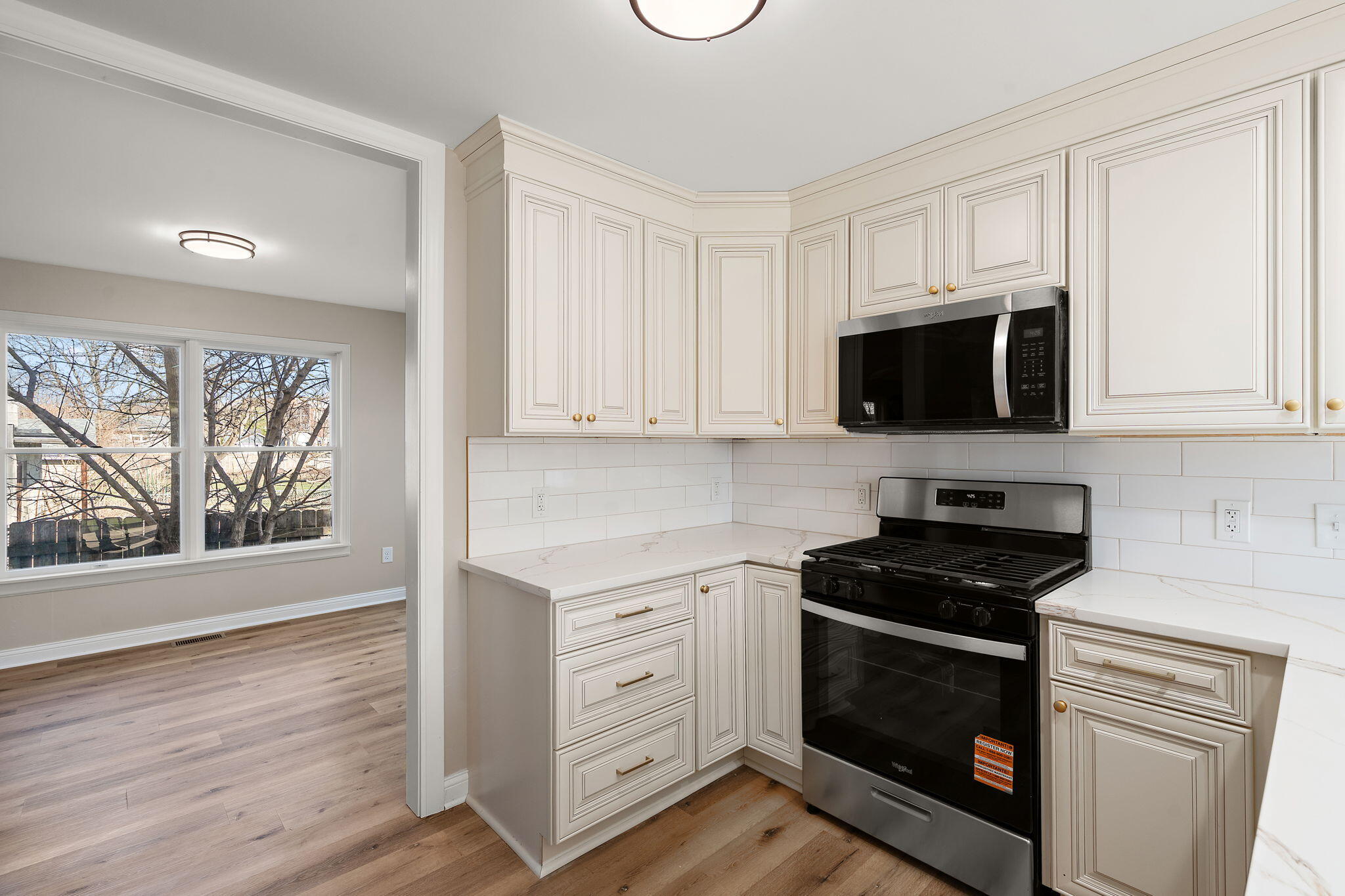 314 Hoffman Court Crown Point, IN 46307 - Photo 17 of 42 2048x1365