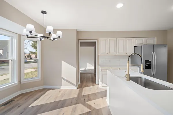 $359,900 | 314 Hoffman Court, Crown Point, IN 46307