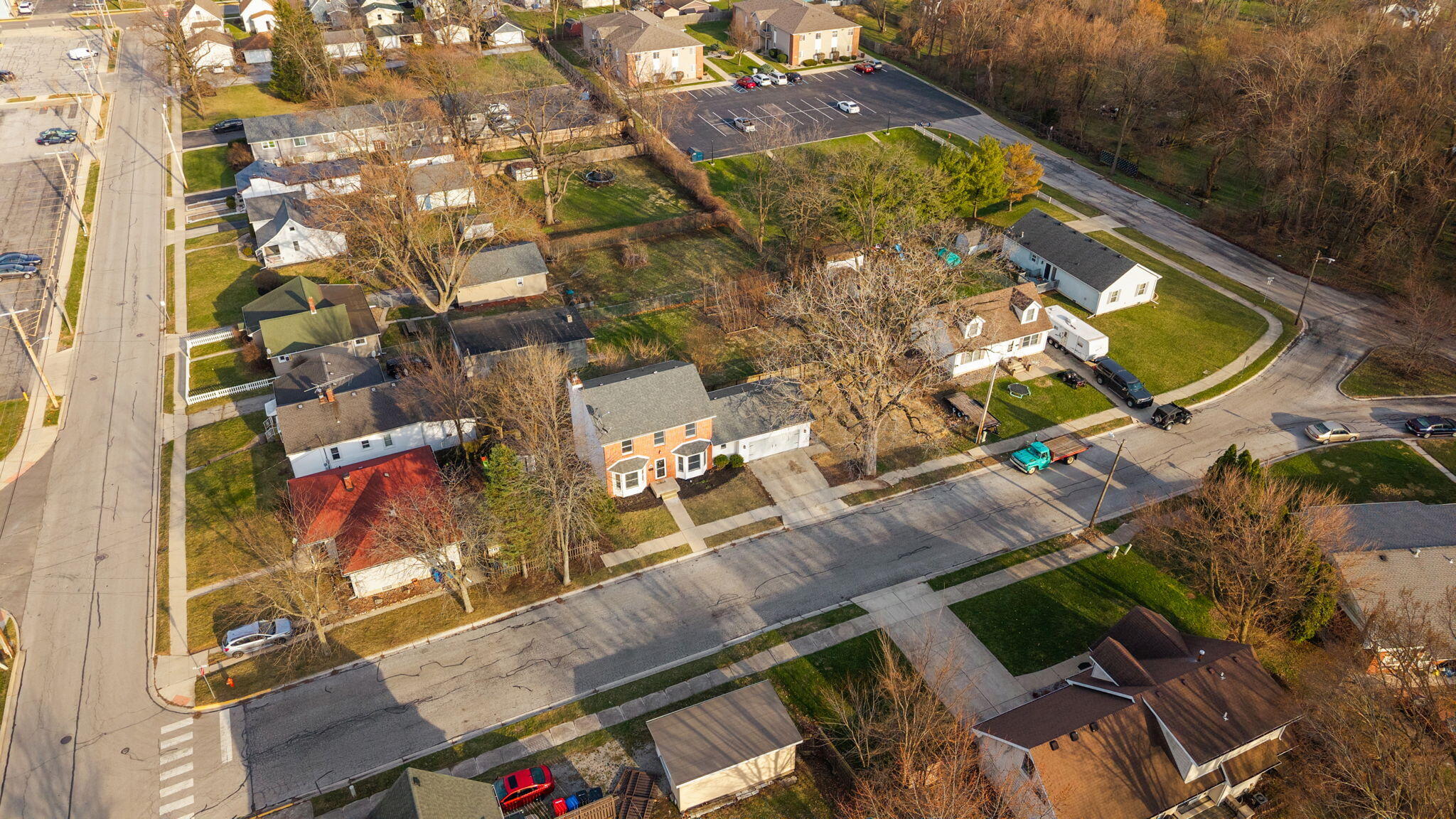 314 Hoffman Court Crown Point, IN 46307 - Photo 4 of 42 2048x1152