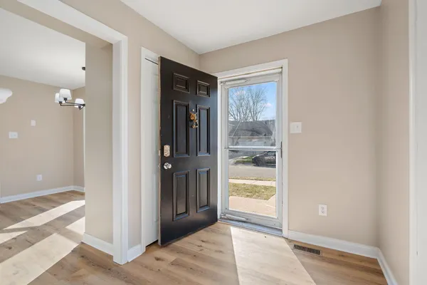 $359,900 | 314 Hoffman Court, Crown Point, IN 46307