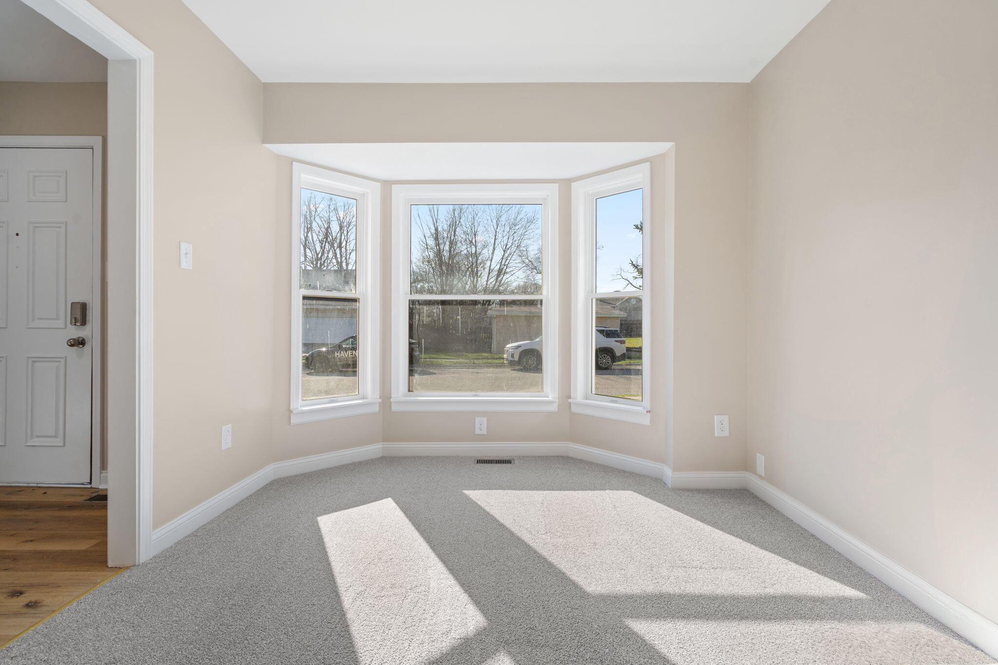 314 Hoffman Court Crown Point, IN 46307 - Photo 10 of 42 2048x1365