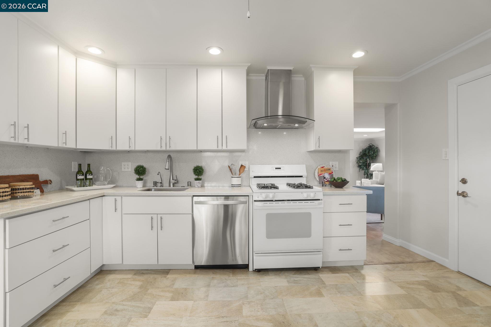 1449 Cape Cod Way Concord, CA 94521 - Photo 9 of 30