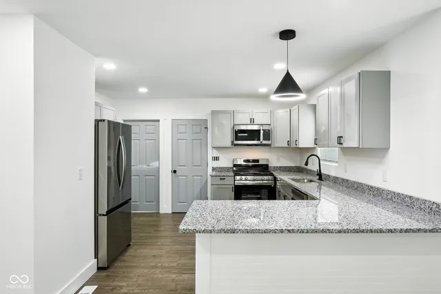 $291,999 | 2000 North Dexter Street, Indianapolis, IN 46202