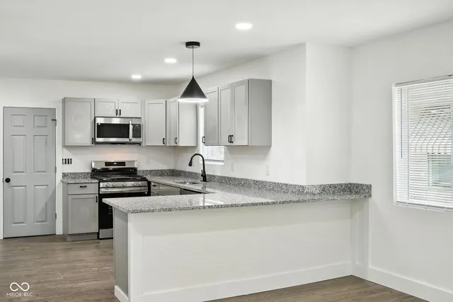 $291,999 | 2000 North Dexter Street, Indianapolis, IN 46202