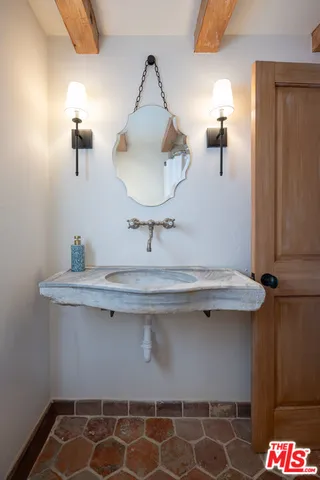 $6,262,000 | 791 Nyes Place, Laguna Beach, CA 92651