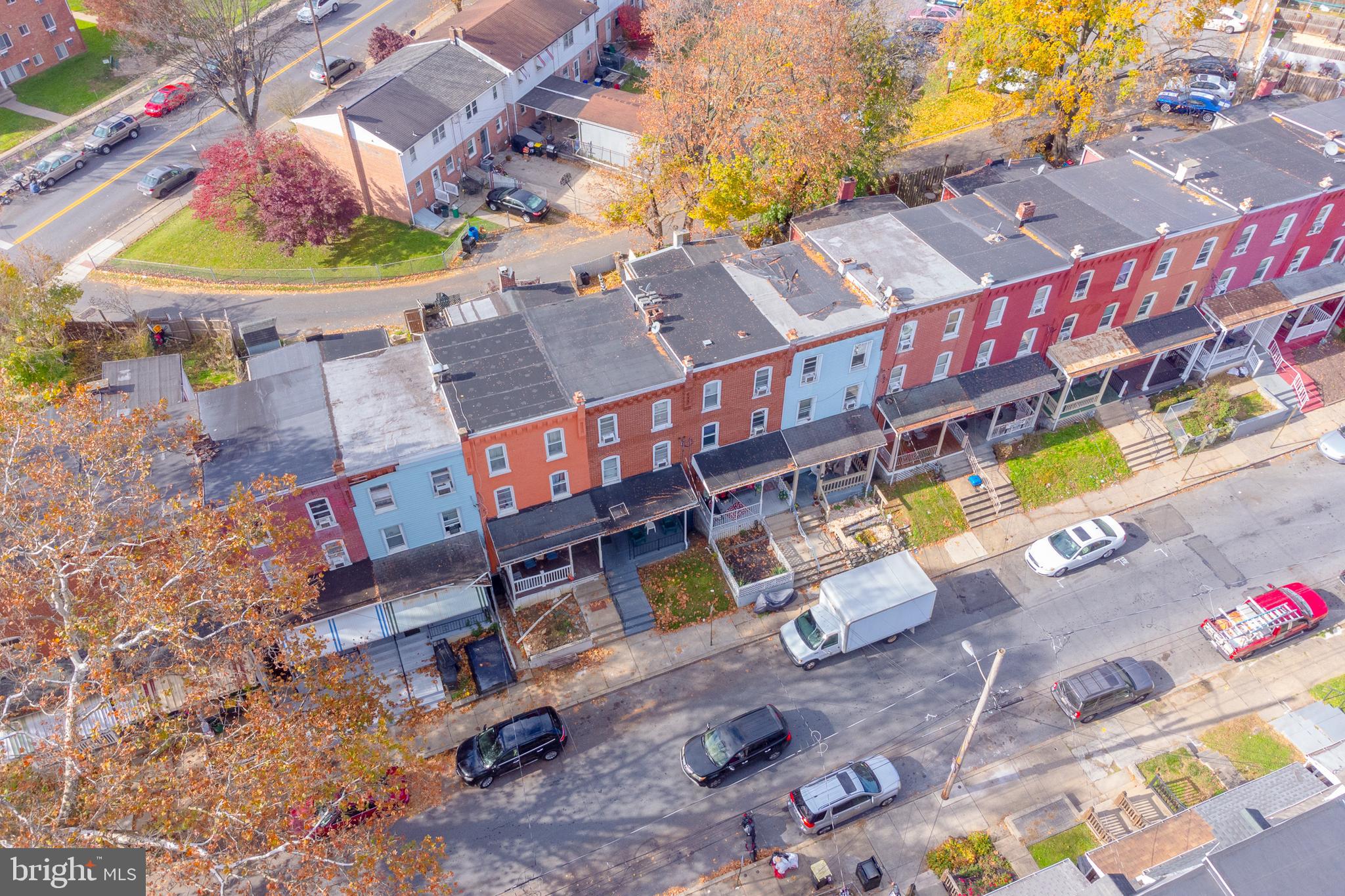 758 South Lime Street Lancaster, PA 17602 - Photo 27 of 28 an aerial view of a houses with yard