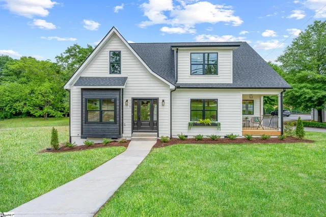 $599,335 | 710 North Main Street, Greer, SC 29651