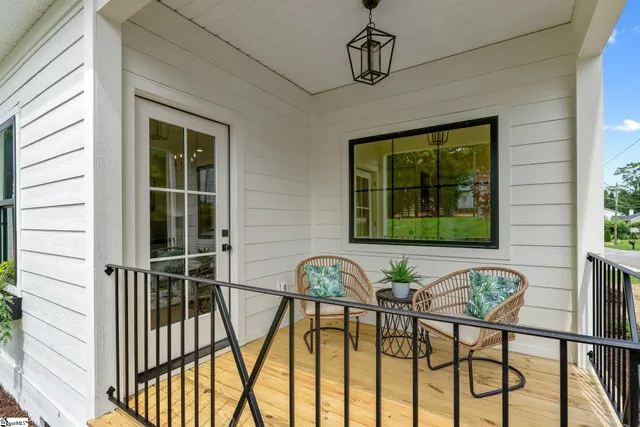 $599,335 | 710 North Main Street, Greer, SC 29651