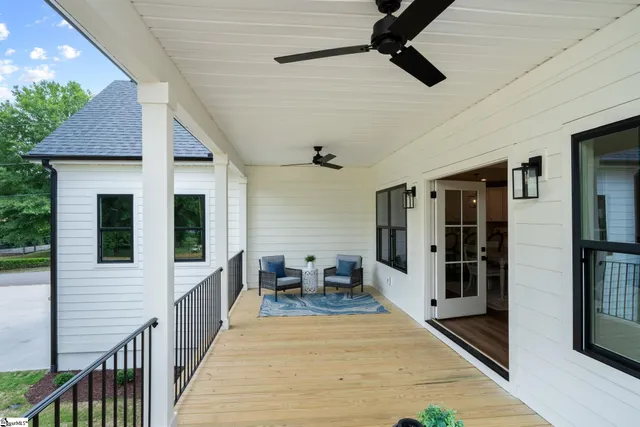 $599,335 | 710 North Main Street, Greer, SC 29651