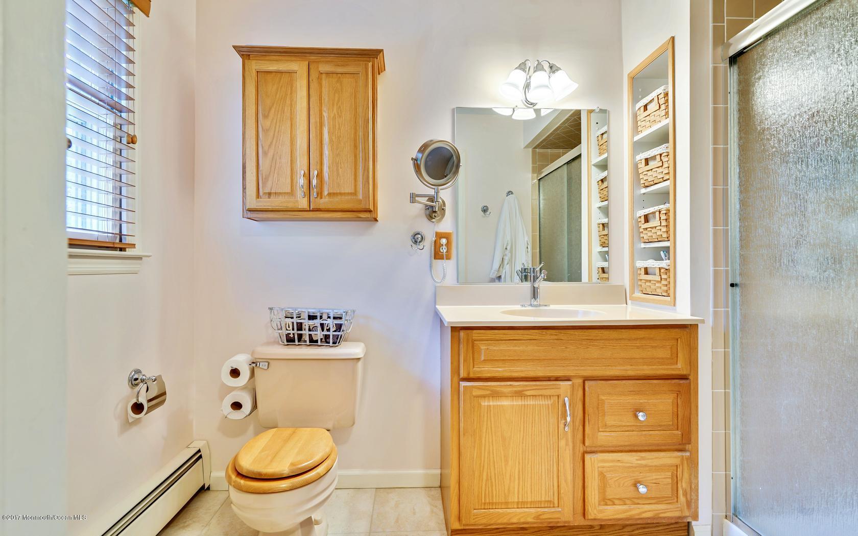 71 Hunt Road Freehold, NJ 07728 - Photo 26 of 34 30