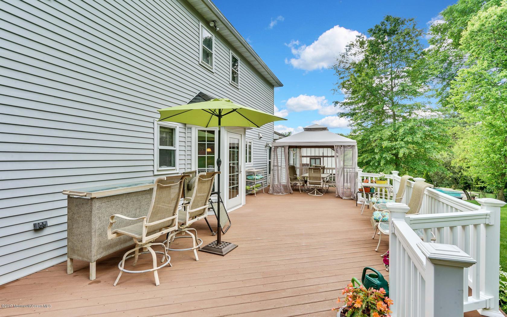 71 Hunt Road Freehold, NJ 07728 - Photo 29 of 34 33