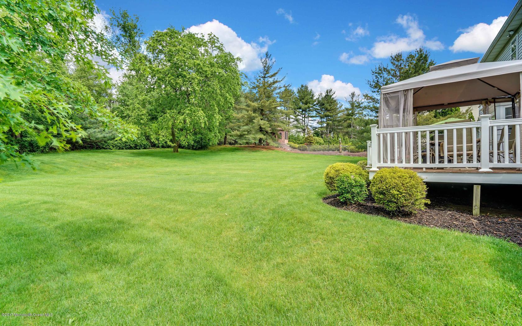 71 Hunt Road Freehold, NJ 07728 - Photo 31 of 34 35