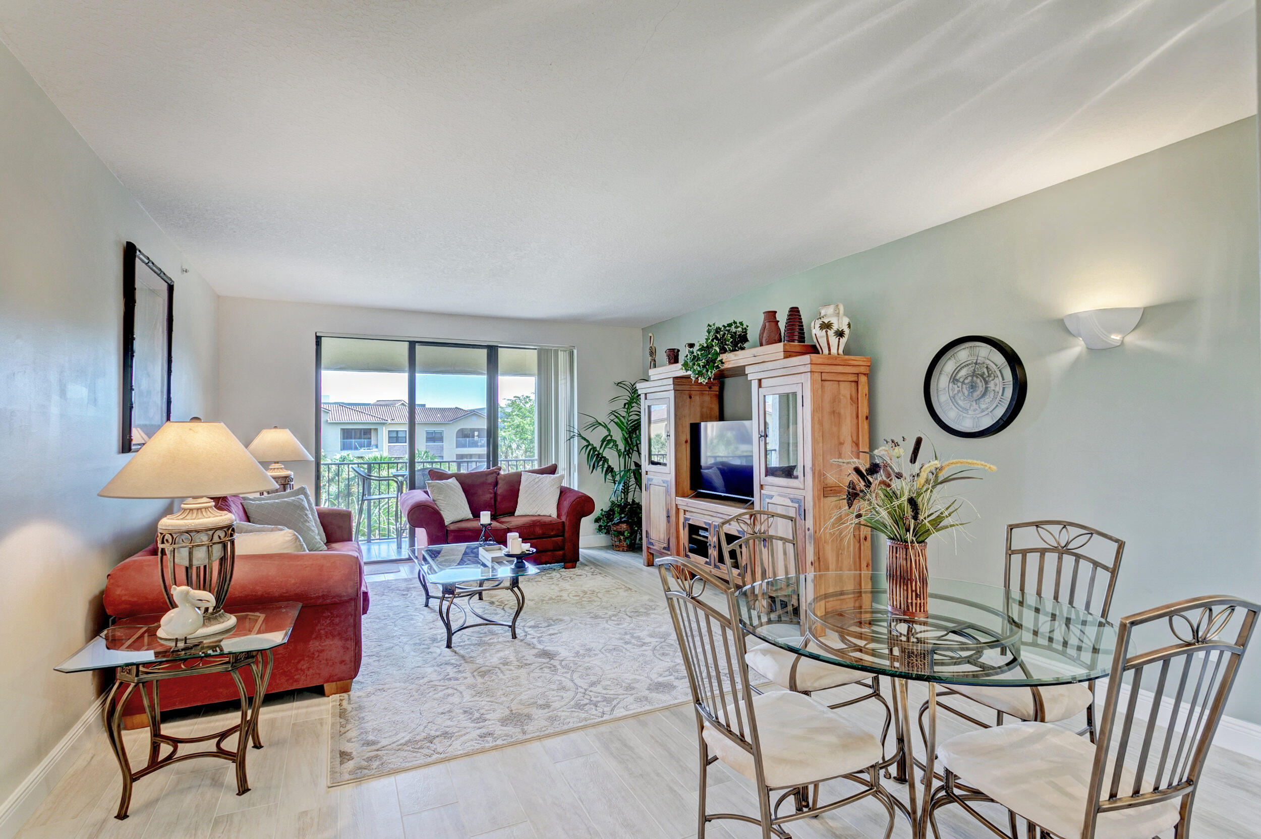 500 Uno Lago Drive, Unit 402 Juno Beach, FL 33408 - Photo 11 of 36 Dining Area