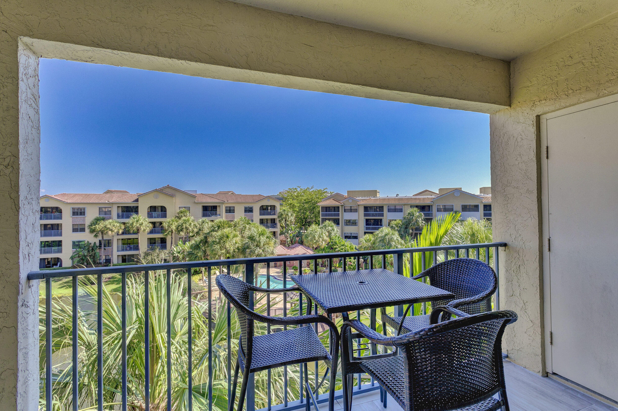500 Uno Lago Drive, Unit 402 Juno Beach, FL 33408 - Photo 28 of 36 31_320a2676