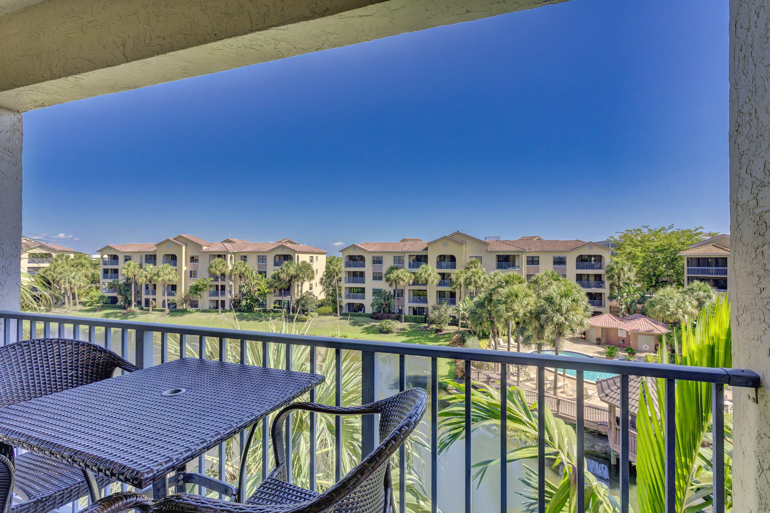 500 Uno Lago Drive, Unit 402 Juno Beach, FL 33408 - Photo 29 of 36 32_320a2686