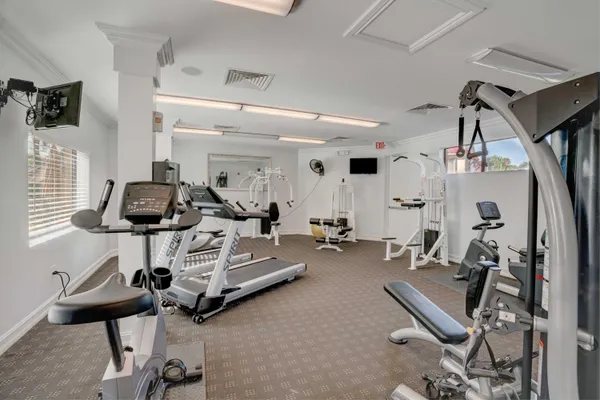 $2,700 | 500 Uno Lago Drive, Unit 402, Juno Beach, FL 33408