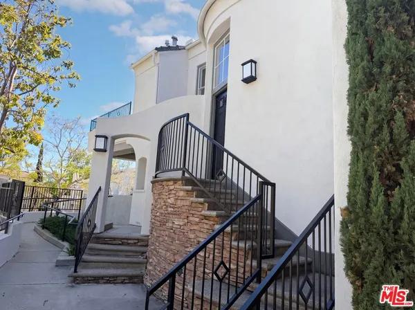 $975,000 | 10 Diamant Way, Aliso Viejo, CA 92656