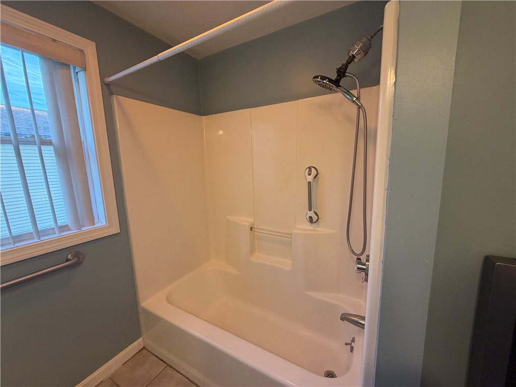 285 St Louis Avenue Woonsocket, RI 02895 - Photo 20 of 50