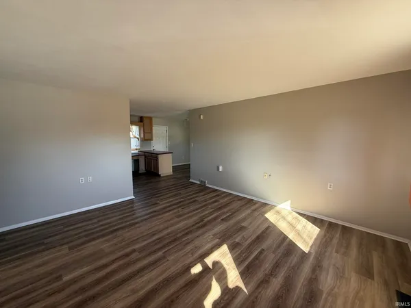 $1,895 | 4126 West Belle Avenue, Bloomington, IN 47403