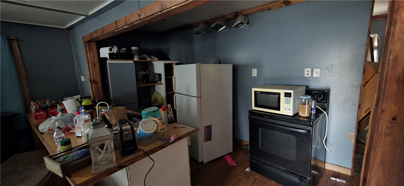 113 North May Street Potomac, IL 61865 - Photo 10 of 20
