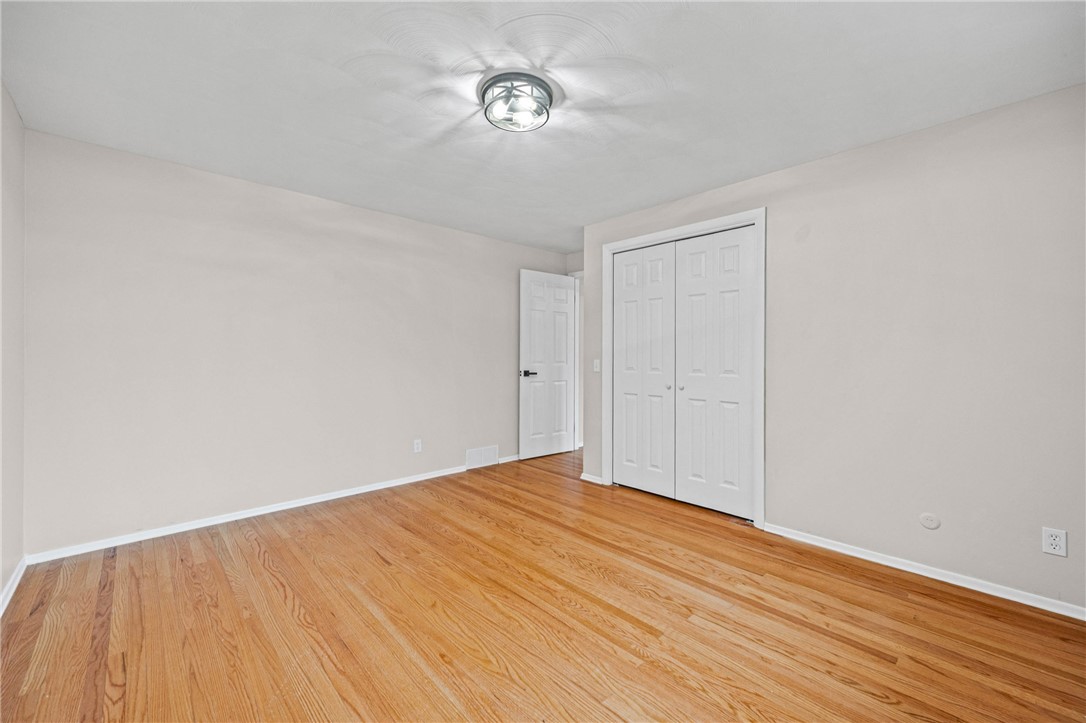 276 Wahl Road Irondequoit, NY 14609 - Photo 20 of 30