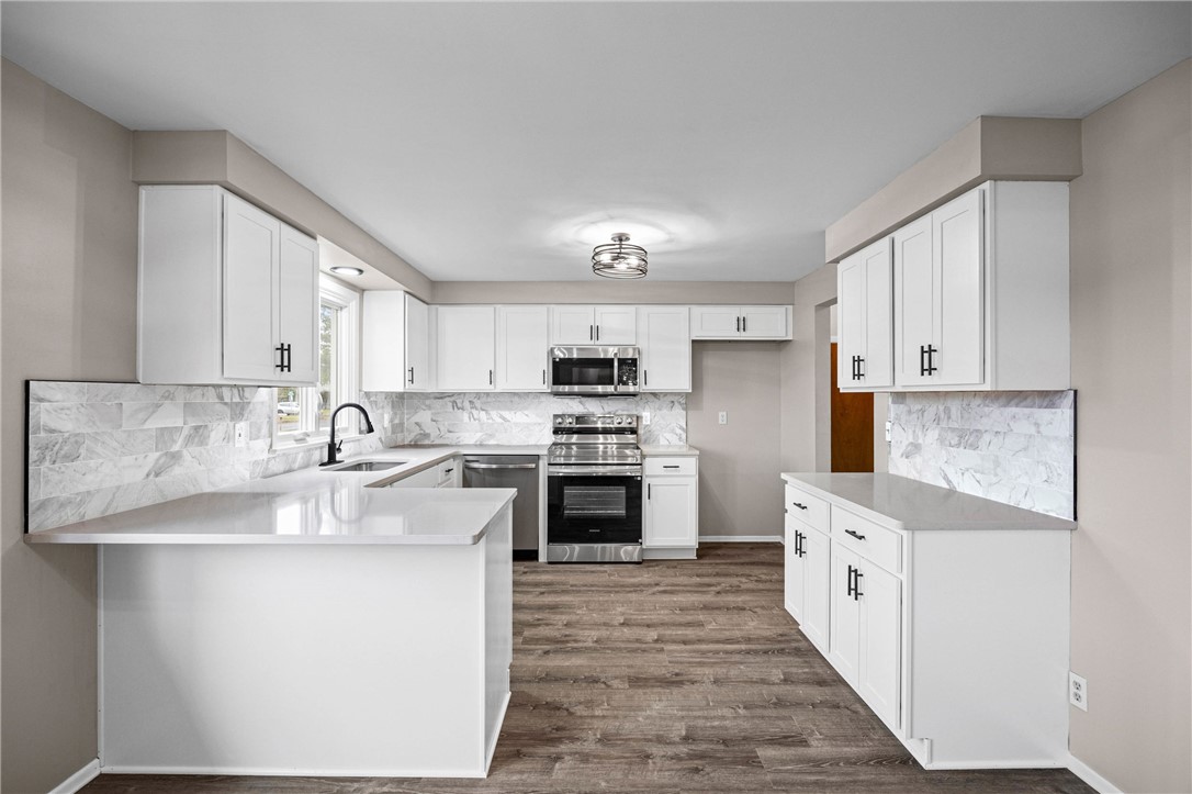 276 Wahl Road Irondequoit, NY 14609 - Photo 10 of 30