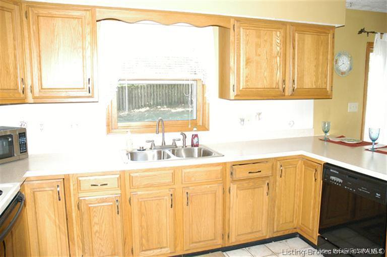 6503 Forged Way Georgetown, IN 47122 - Photo 13 of 43