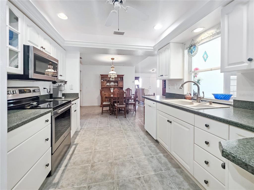 7331 South Plum Tree Punta Gorda, FL 33955 - Photo 10 of 36 Gallery Image 10