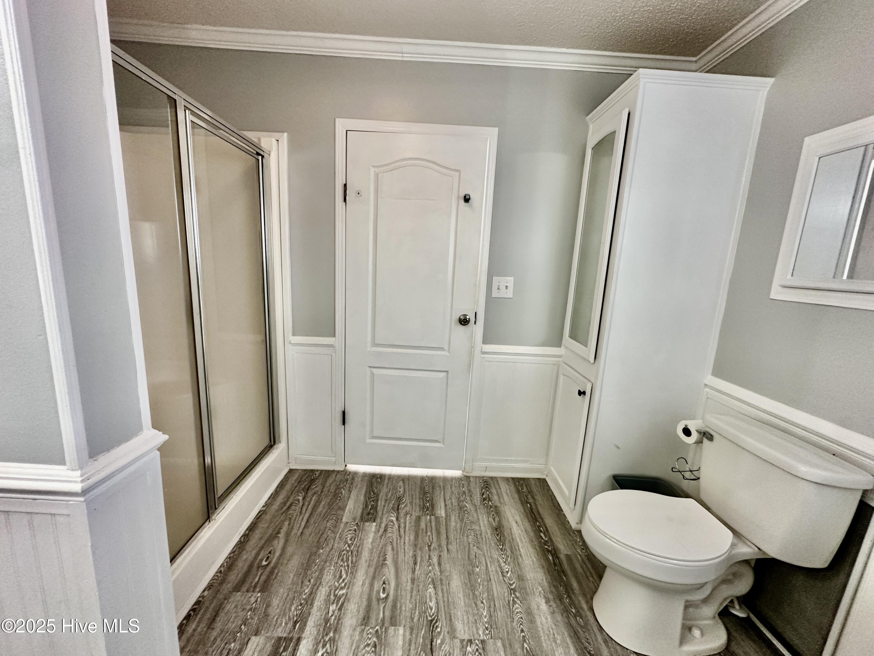 2910 Laurel Ridge Lane Kinston, NC 28504 - Photo 23 of 29 024 Ensuite Bath