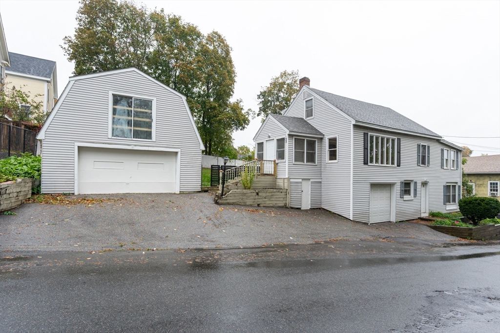 4 Clark Street Amesbury, MA 01913 - Photo 1 of 23