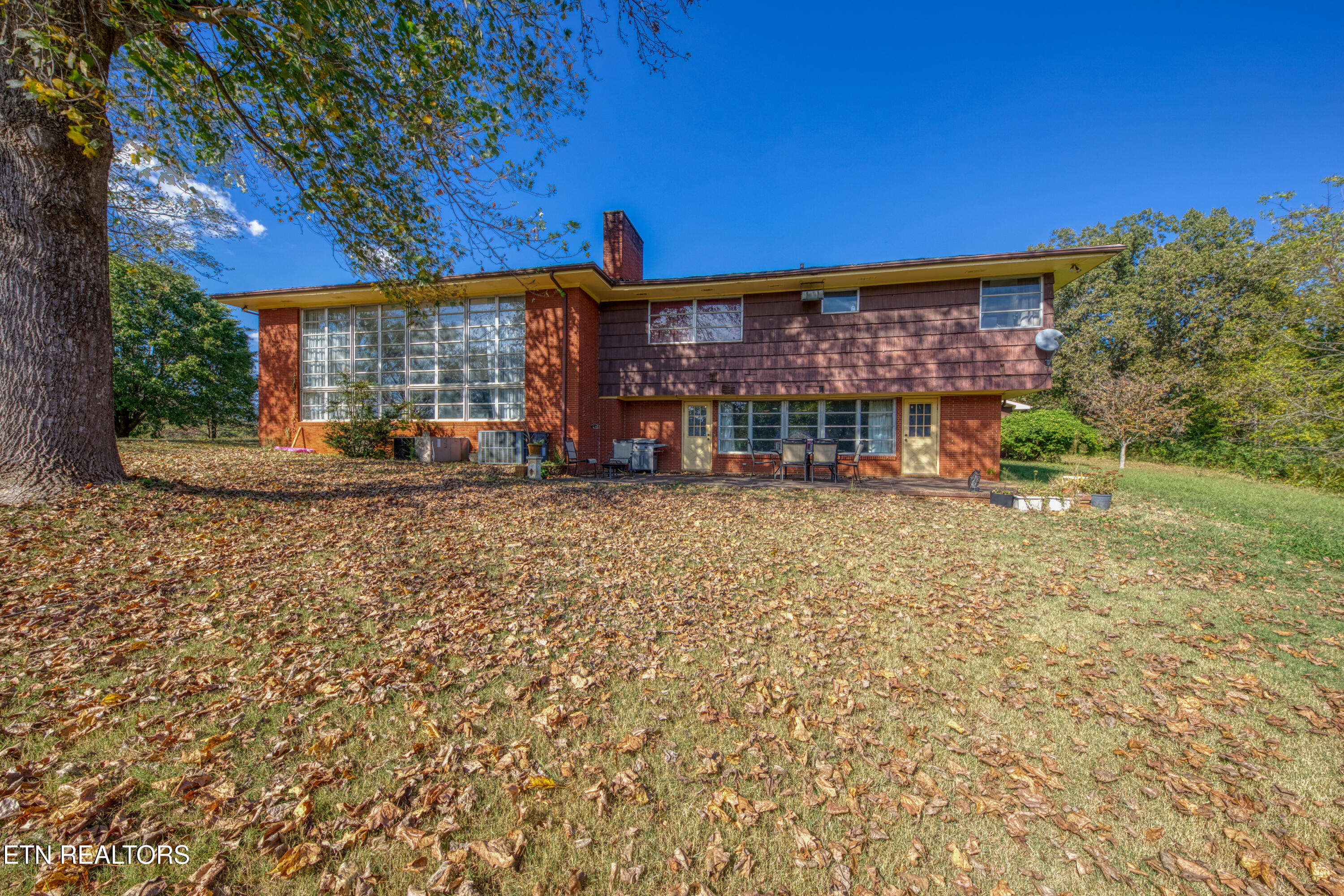 2720 Early Road Newport, TN 37821 - Photo 3 of 56 0H3A5290_46