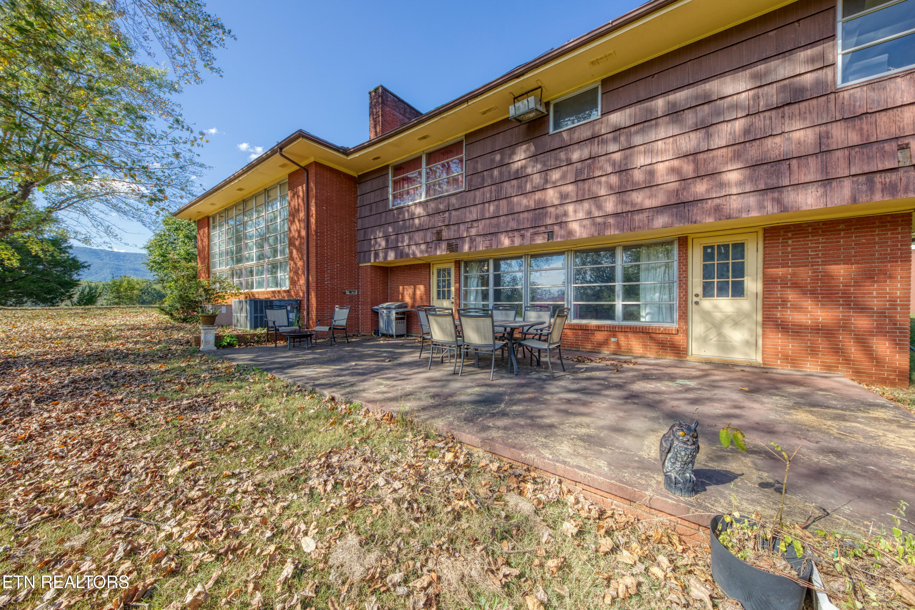 2720 Early Road Newport, TN 37821 - Photo 7 of 56 0H3A5292_47