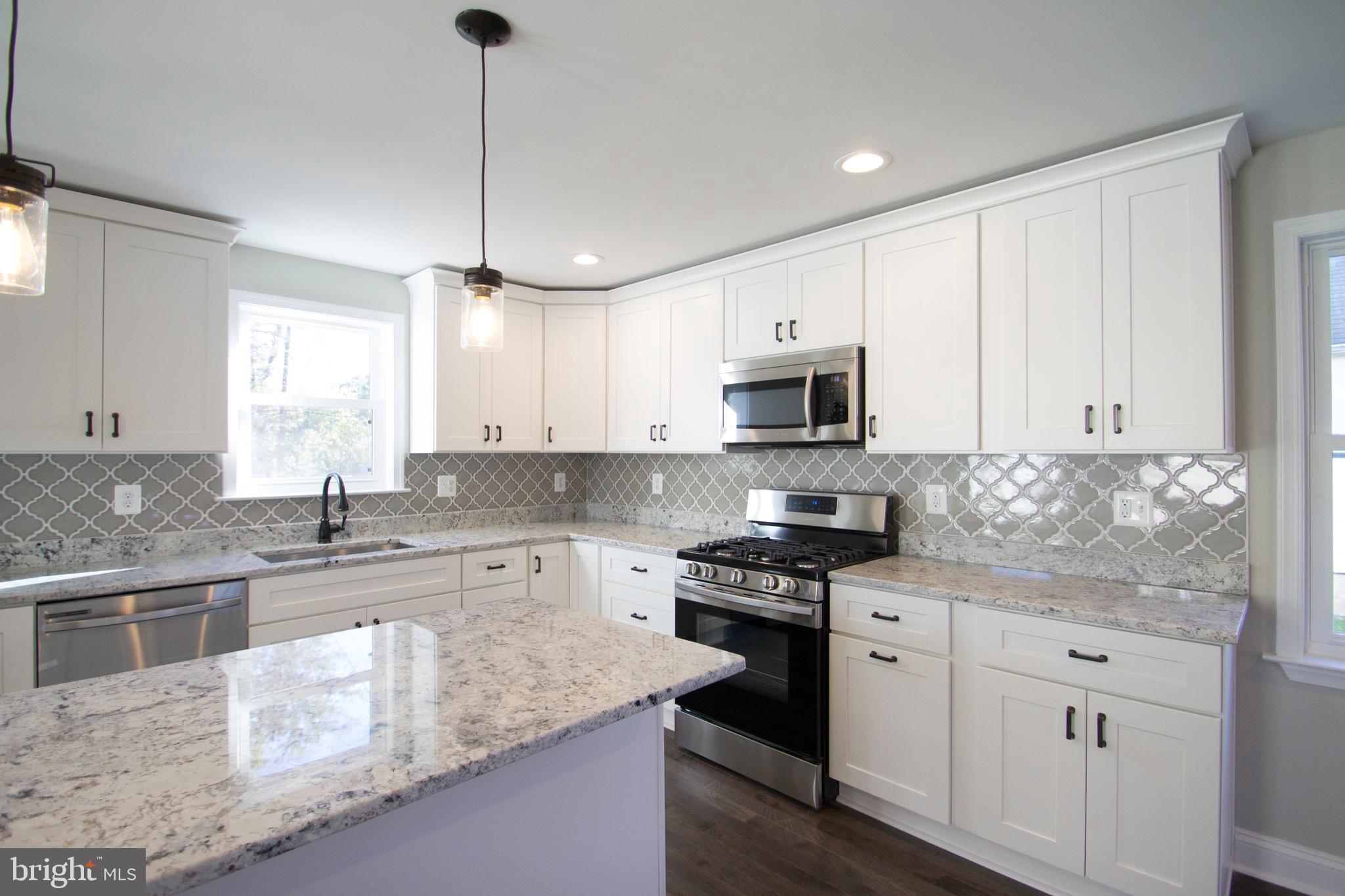 27 Belfast Road Lutherville-Timonium, MD 21093 - Photo 8 of 32 Gallery Image 8