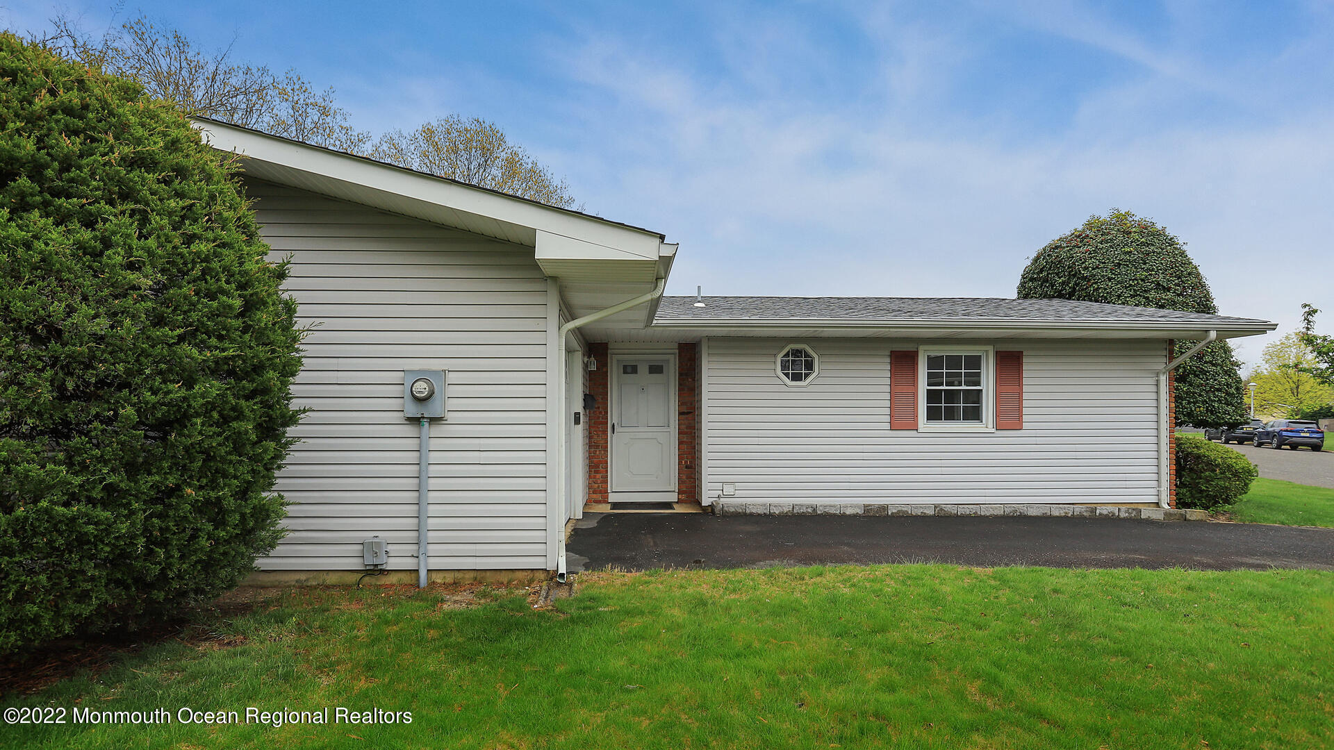 8 Poe Road Brick, NJ 08724 - Photo 5 of 28 8 Poe Rd Brick Township NJ 08724 USA-005