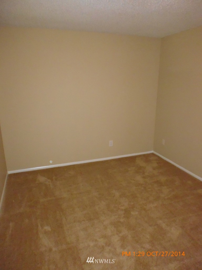 335 Heather Road, Unit 307 Everett, WA 98203 - Photo 14 of 16