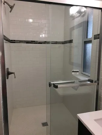 $2,845 | 839 West Cornelia Avenue, Unit 3N, Chicago, IL 60657