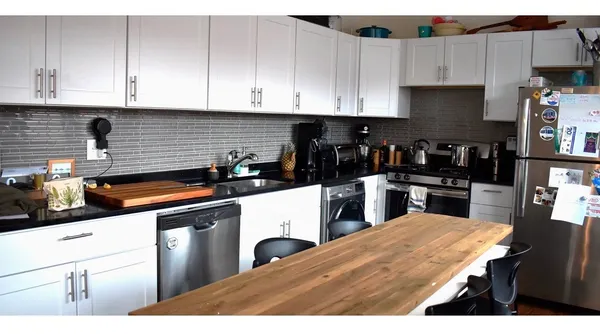 $2,845 | 839 West Cornelia Avenue, Unit 3N, Chicago, IL 60657