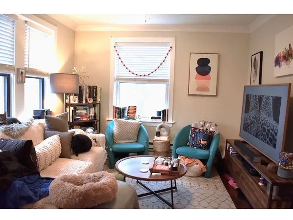 $2,845 | 839 West Cornelia Avenue, Unit 3N, Chicago, IL 60657