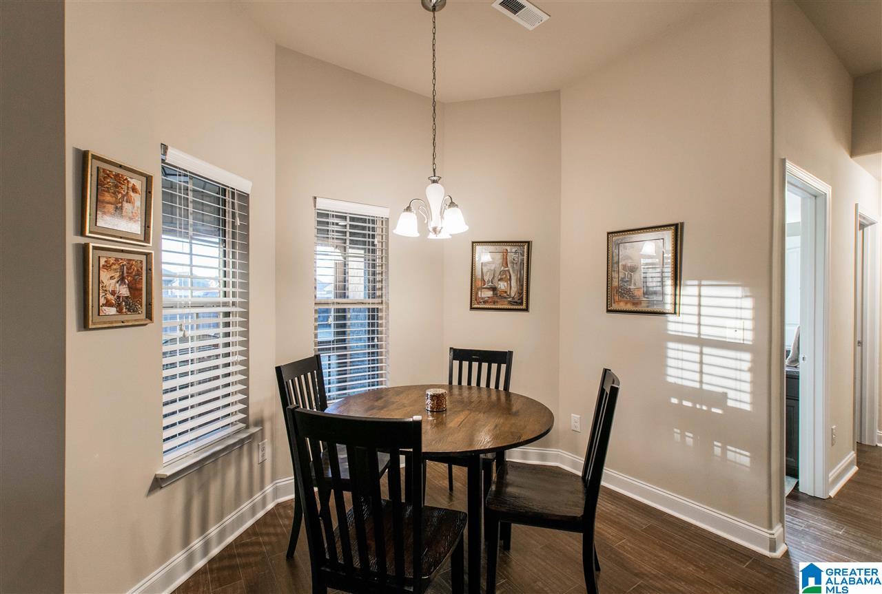 896 Barkley Drive Alabaster, AL 35007 - Photo 10 of 38